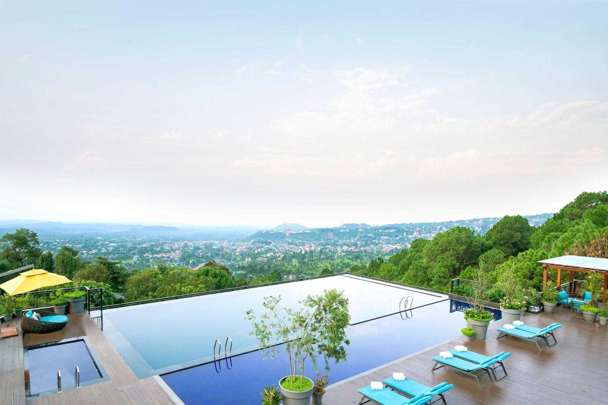 Radisson Blu Resort Dharamshala Dış mekan fotoğraf