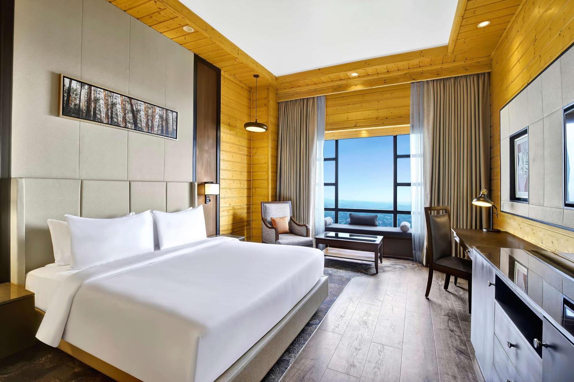 Radisson Blu Resort Dharamshala Dış mekan fotoğraf