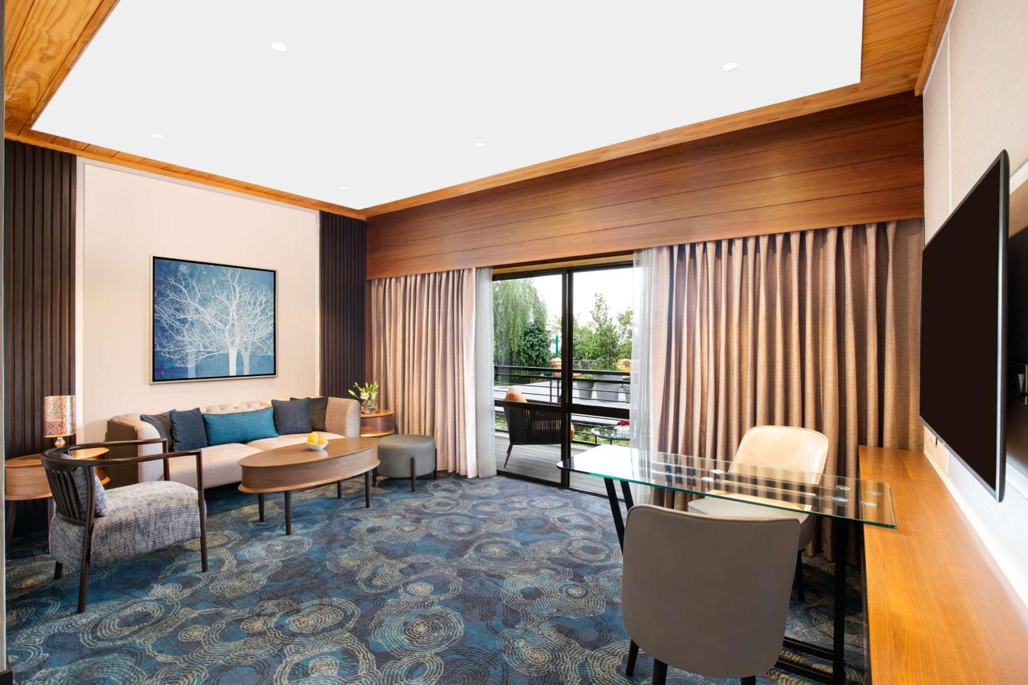 Radisson Blu Resort Dharamshala Dış mekan fotoğraf